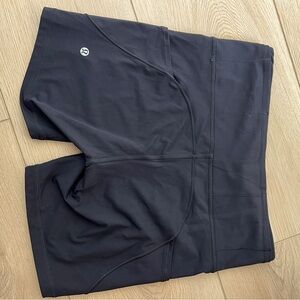 Lululemon fast & free 6 inch short size 8
